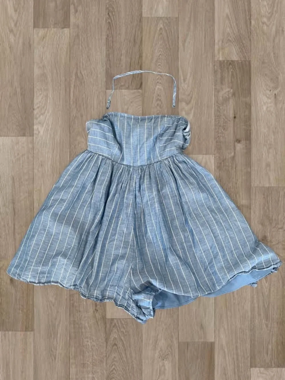 American Eagle Romper - Picture 3 of 3